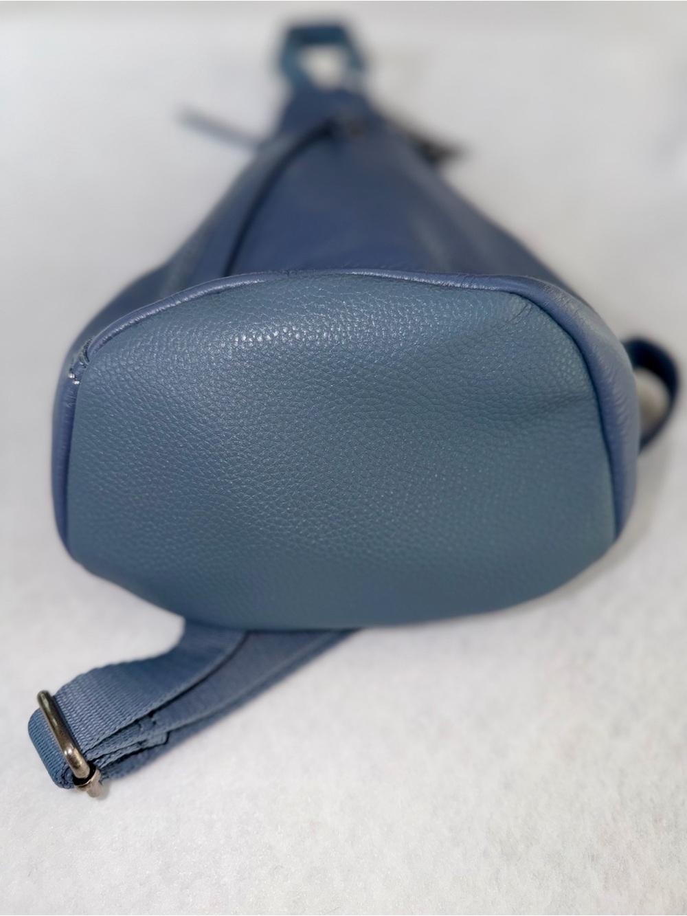 NWT The Sak Leather Geo Sling Bag - The Sak - Picture 2 of 13